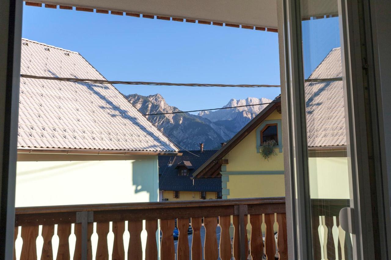 Apartments Julian Experience Rateče エクステリア 写真