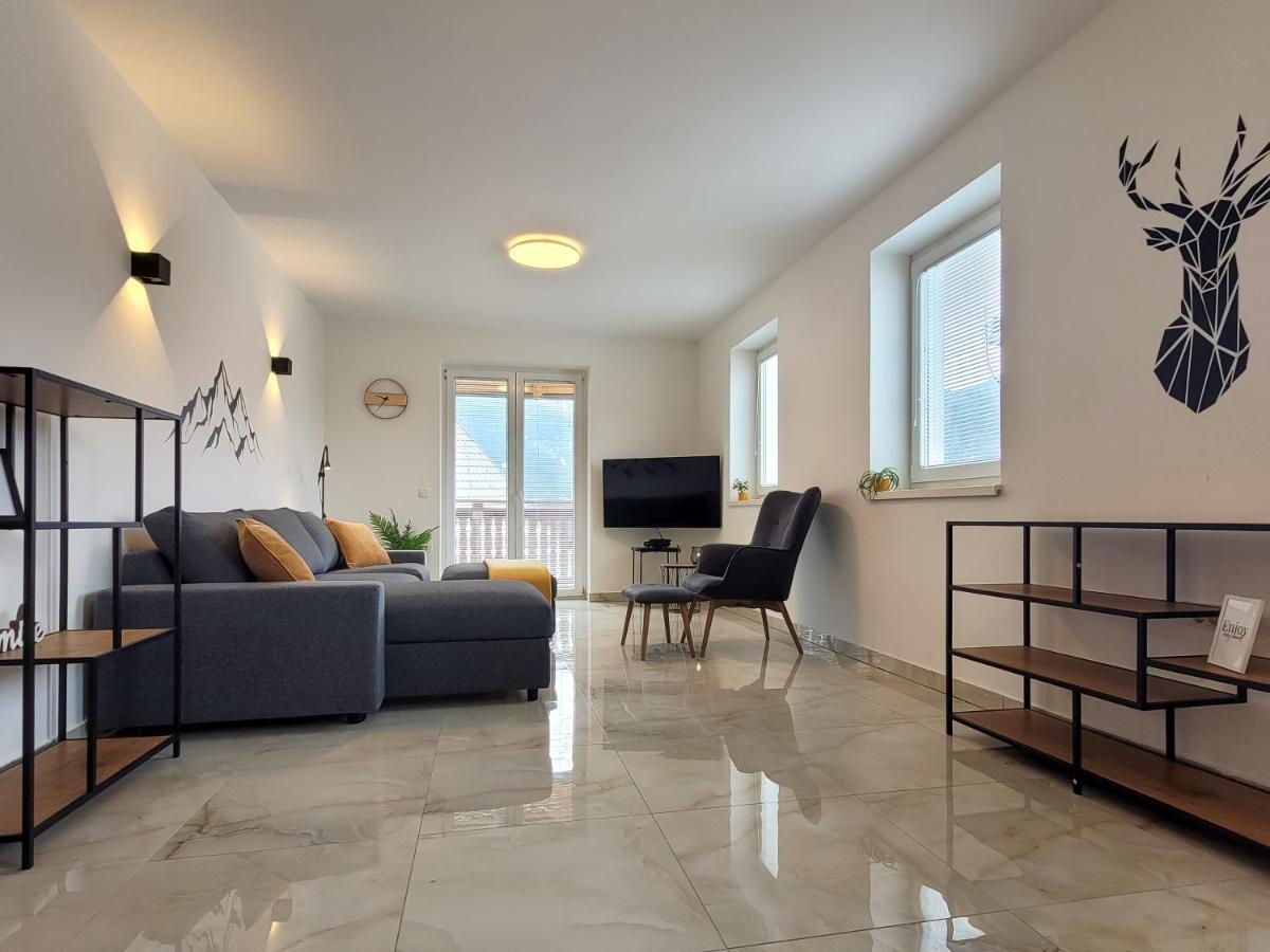 Apartments Julian Experience Rateče エクステリア 写真