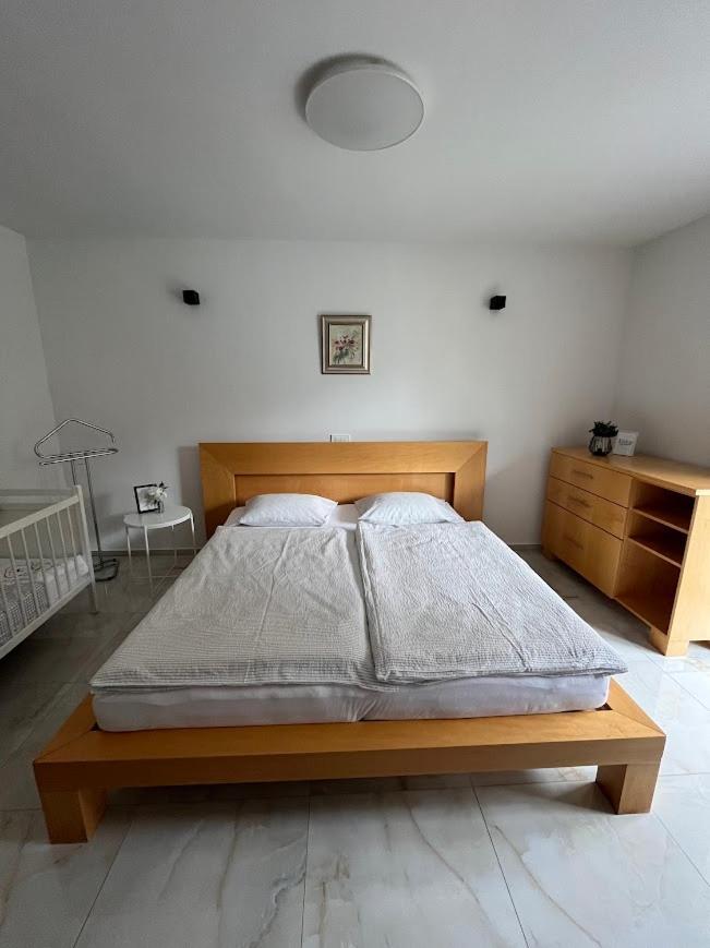 Apartments Julian Experience Rateče エクステリア 写真
